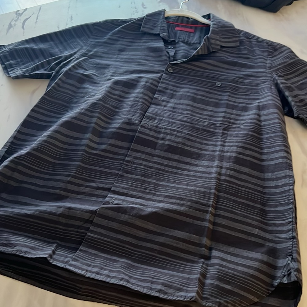 Alfani Men’s Slim Fit Black Gray Striped Short Sleeve Shirt Large